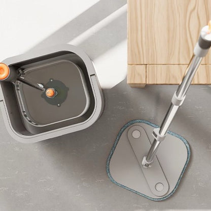 La tête pivotante du Seau et serpillère atteint tous les recoins