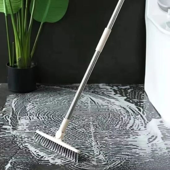 Le balai brosse multifonctions est l'allier parfait contre la saleté tenace
