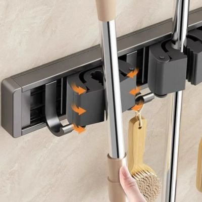 Ce porte balai mural s'adapte à tous les manches