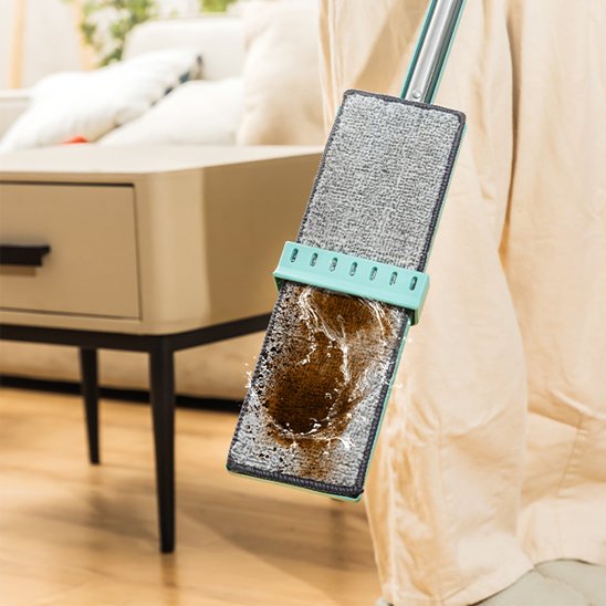 La microfibre du Balai serpillère capte facilement la poussière et la saleté