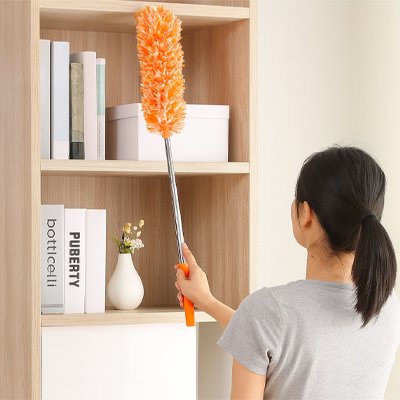 La poignée antidérapante du Plumeau assure une bonne prise en main