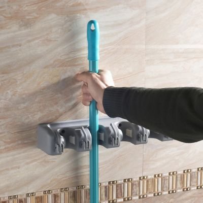 Le porte balai mural investit notre confort au quotidien