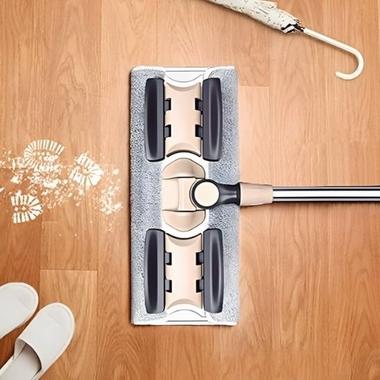 Mon balai serpillère s'applique à tous les types de sol.