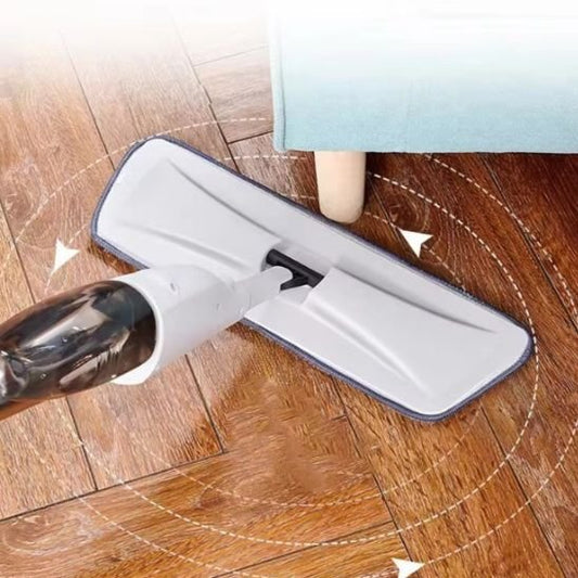 Notre balai serpillère atteint toutes les zones difficiles d'accès