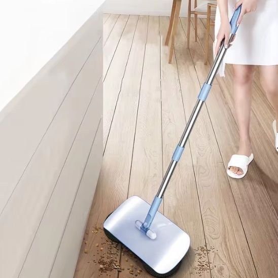 Notre balai serpillère nettoie en profondeur sans effort manuel