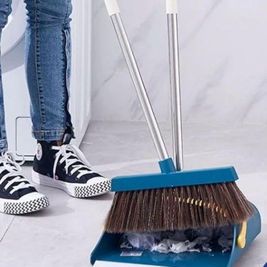 Un balai qui nettoie en profondeur